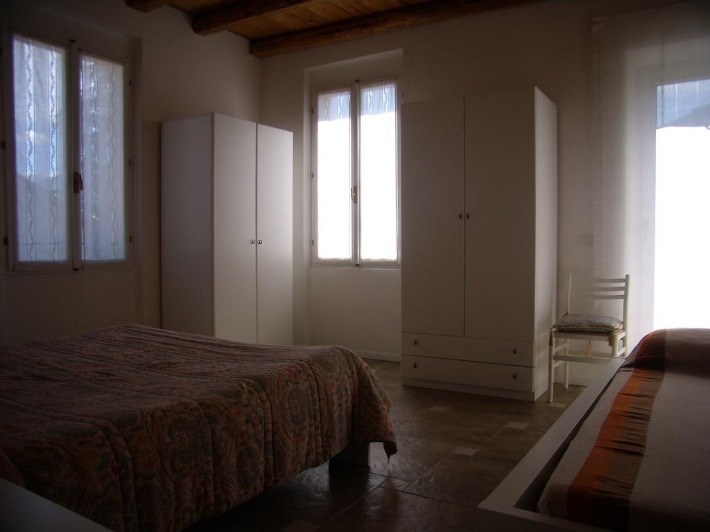 Casavarone Riva del Garda Værelse billede